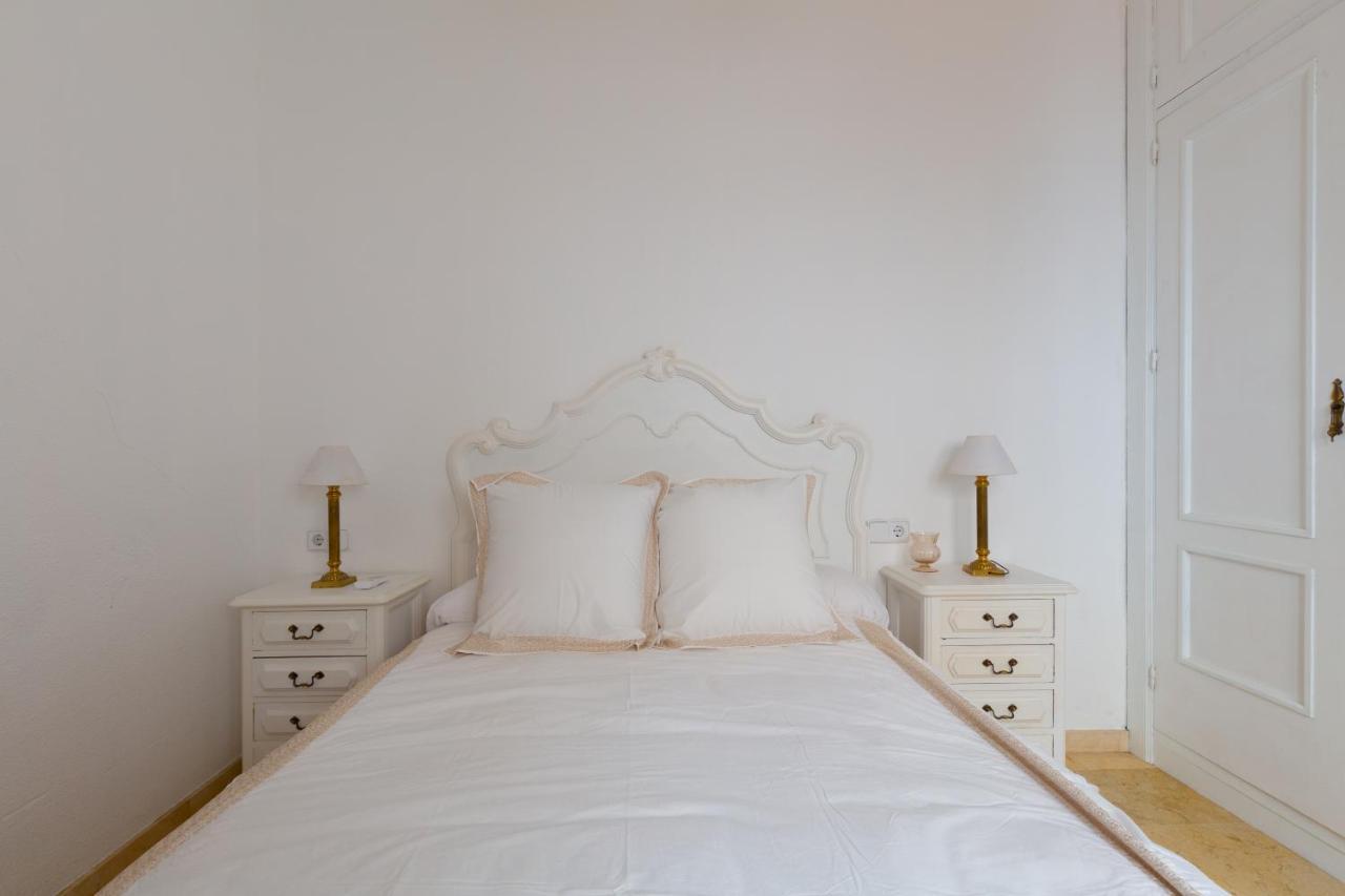 With Two Bedrooms And A Patio * Malaga