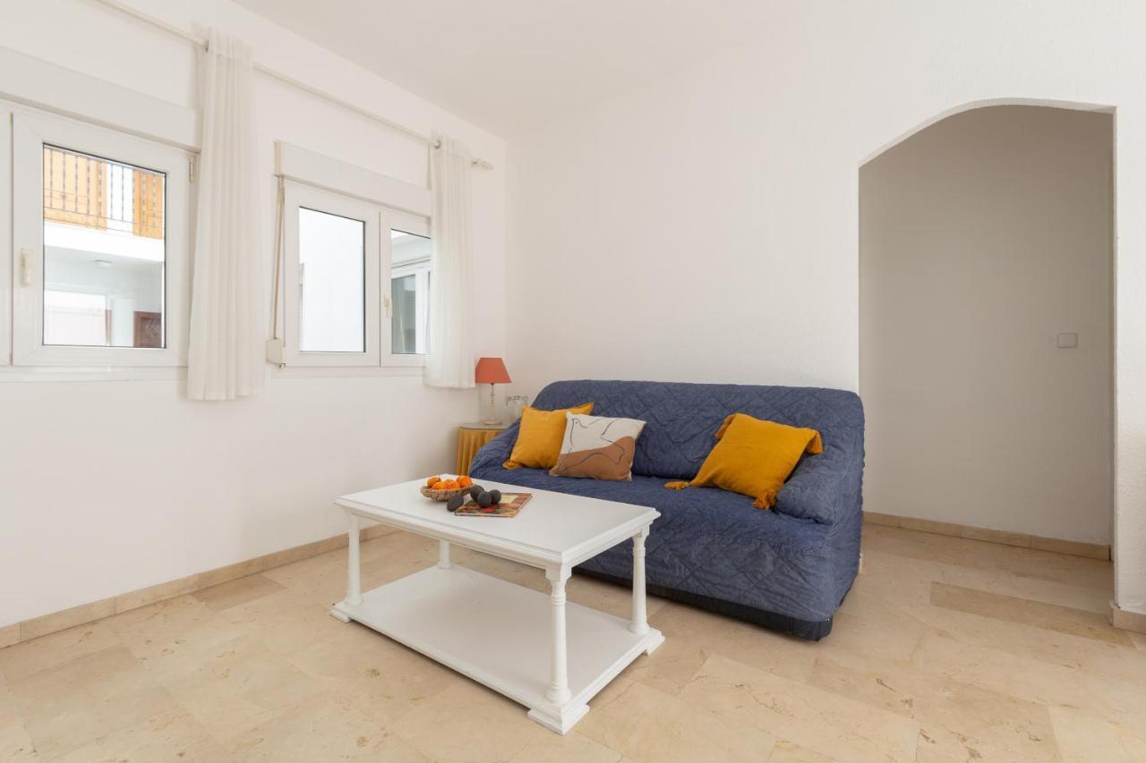 With Two Bedrooms And A Patio * Malaga